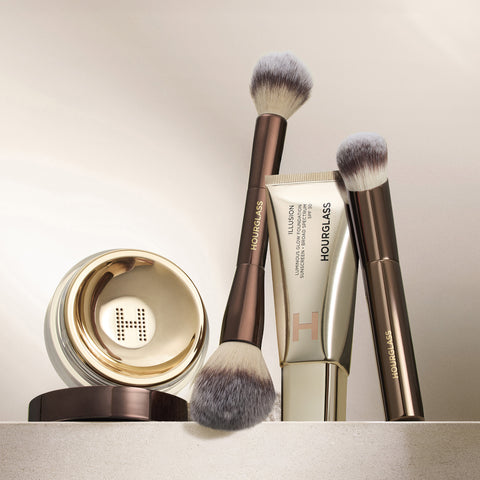 Alt text not provided for this image