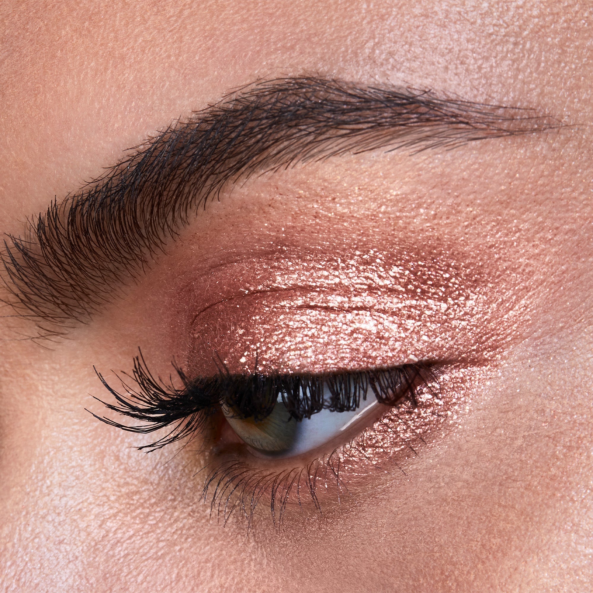 Hourglass eye discount
